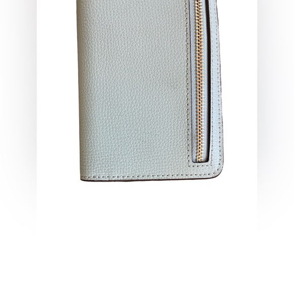 Kate Spade Darcy Embroidered Daisy Large Slim Bifold Wallet - Picture 6 of 15